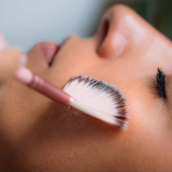 10 Proven Niacinamide Benefits for Natural Radiant Skin